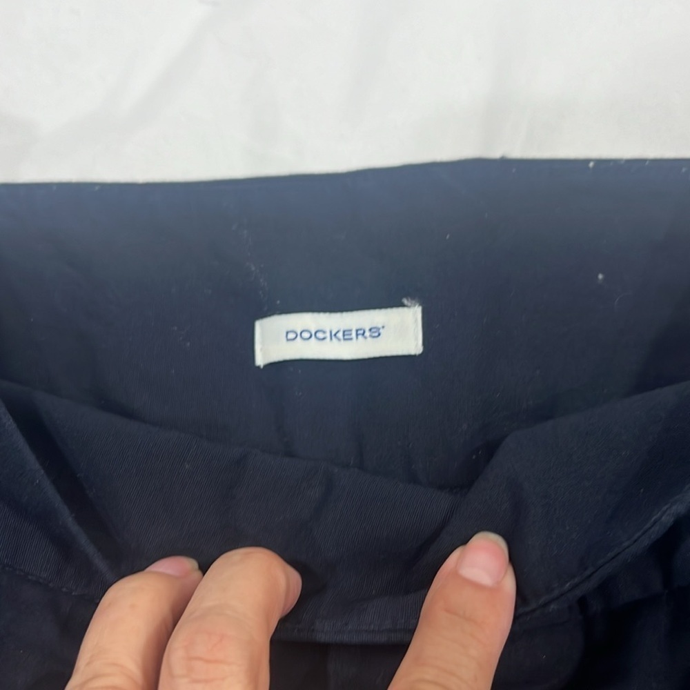 Dockers navy blue cargo front pocket mini skort size 6 - Picture 8 of 10